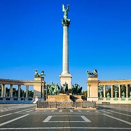 Collect 4* Budapešť