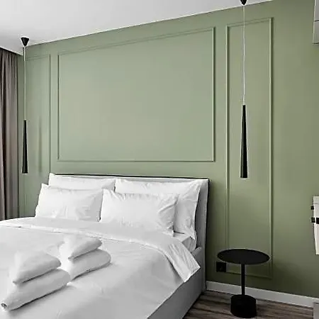 Collect Aparthotel 4*